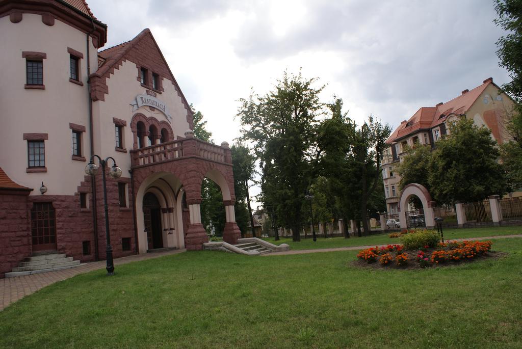 Villa Bergera Dzierżoniów Exterior foto